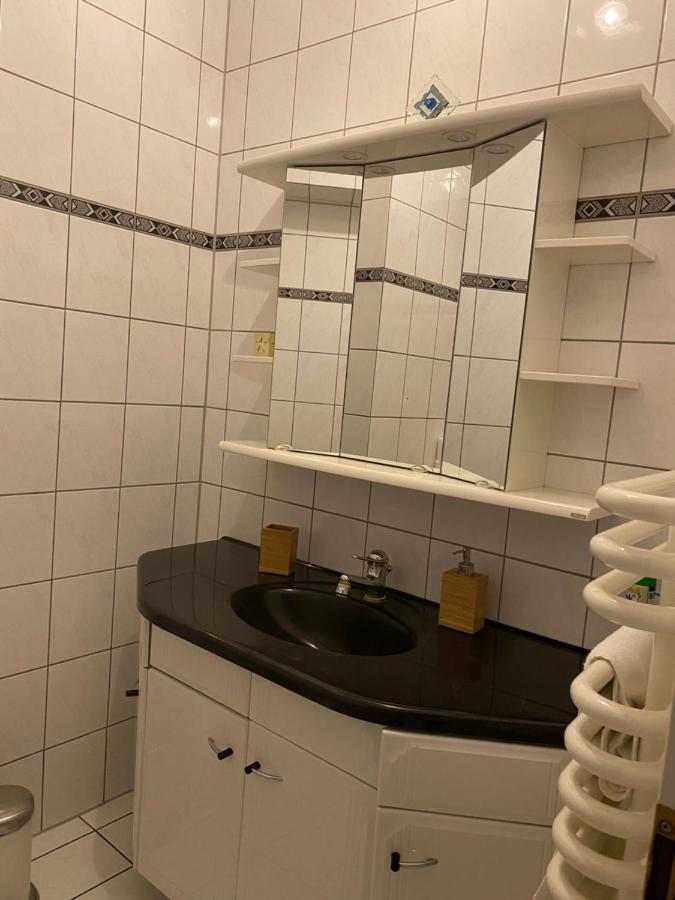 Central Shared Apartment, Friesenplatz Köln Dış mekan fotoğraf